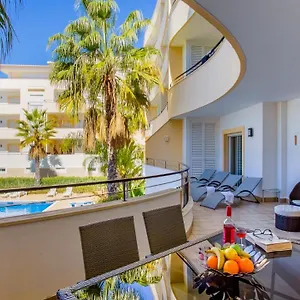 https://quinta-da-arbrotea.hotelaalgarve.com