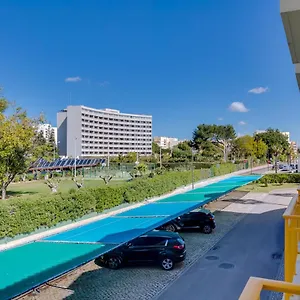 https://al-apartamento-atlntida-mar.hotelaalgarve.com