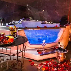 https://leo-aparthotel-old-town.krakowhotelspoland.com