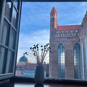 Apartment Basilica Szewska, Gdansk