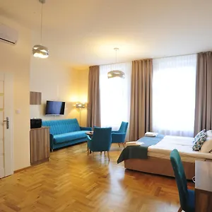 https://kosmopolita-apartments.krakowhotelspoland.com